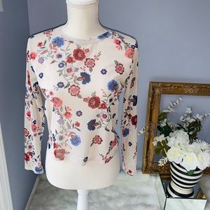 Cute Ginger G see through top, size S💕